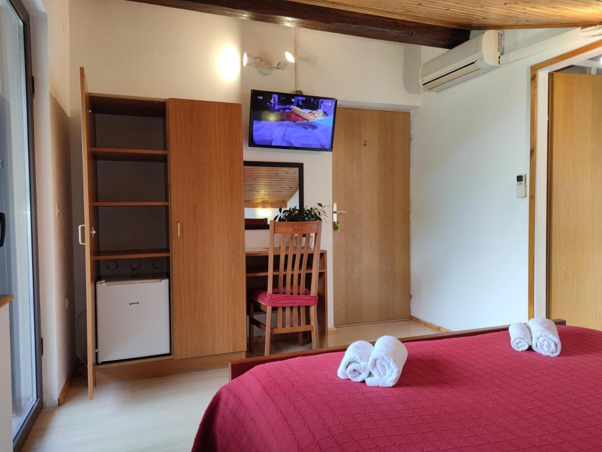 Pansion Alen - Dugi Otok Bed & Breakfast Luka  Ngoại thất bức ảnh